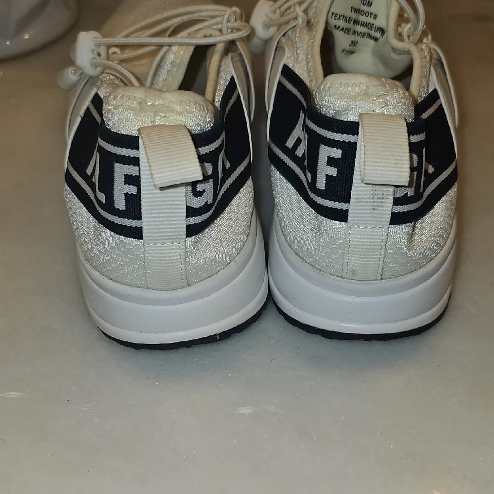 NWT Tommy Hilfiger Sneakers White Navy No Tie Tennis Shoe Size 10 Men Slip On